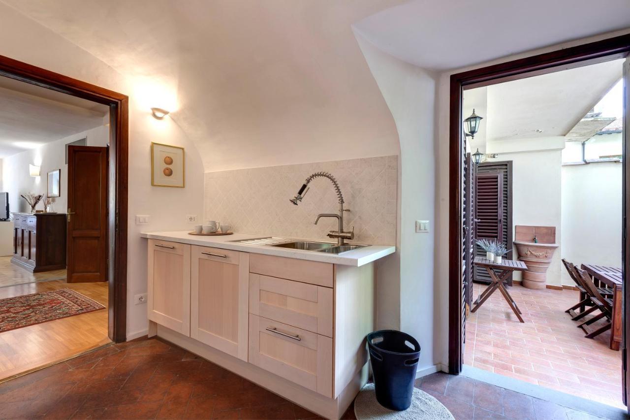 Alfani Deluxe Apartment By Mamo Florence Exterior photo