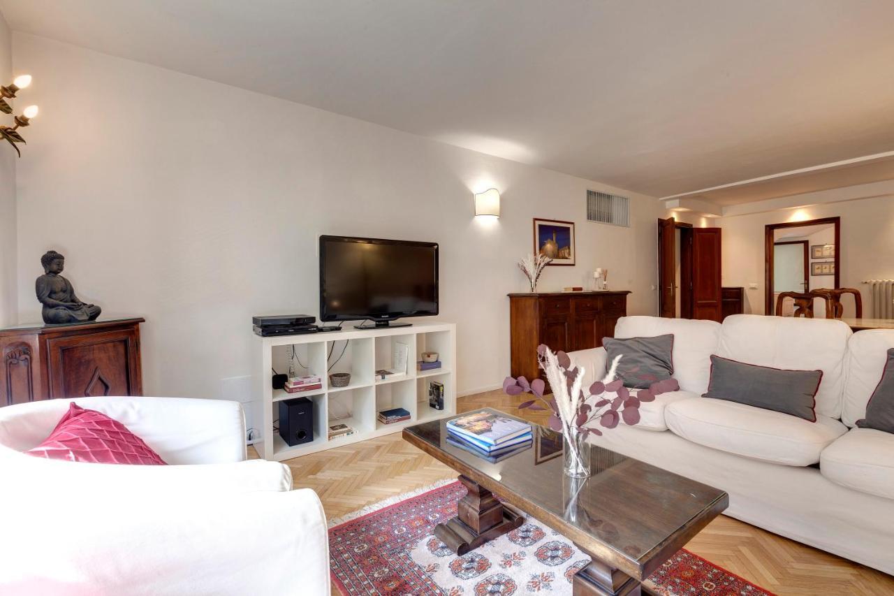 Alfani Deluxe Apartment By Mamo Florence Exterior photo